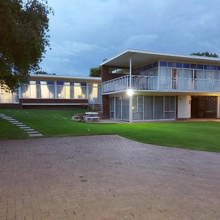 Goedgedacht Guestrooms Потчефструм Екстериор снимка